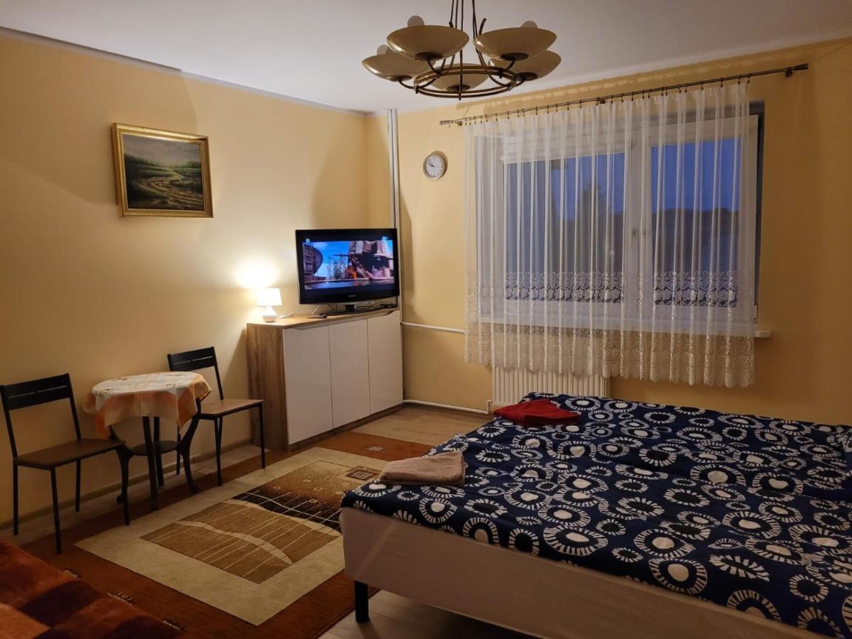 Pokoje Goscinne, Nadmorska 3 Ustka Exterior foto